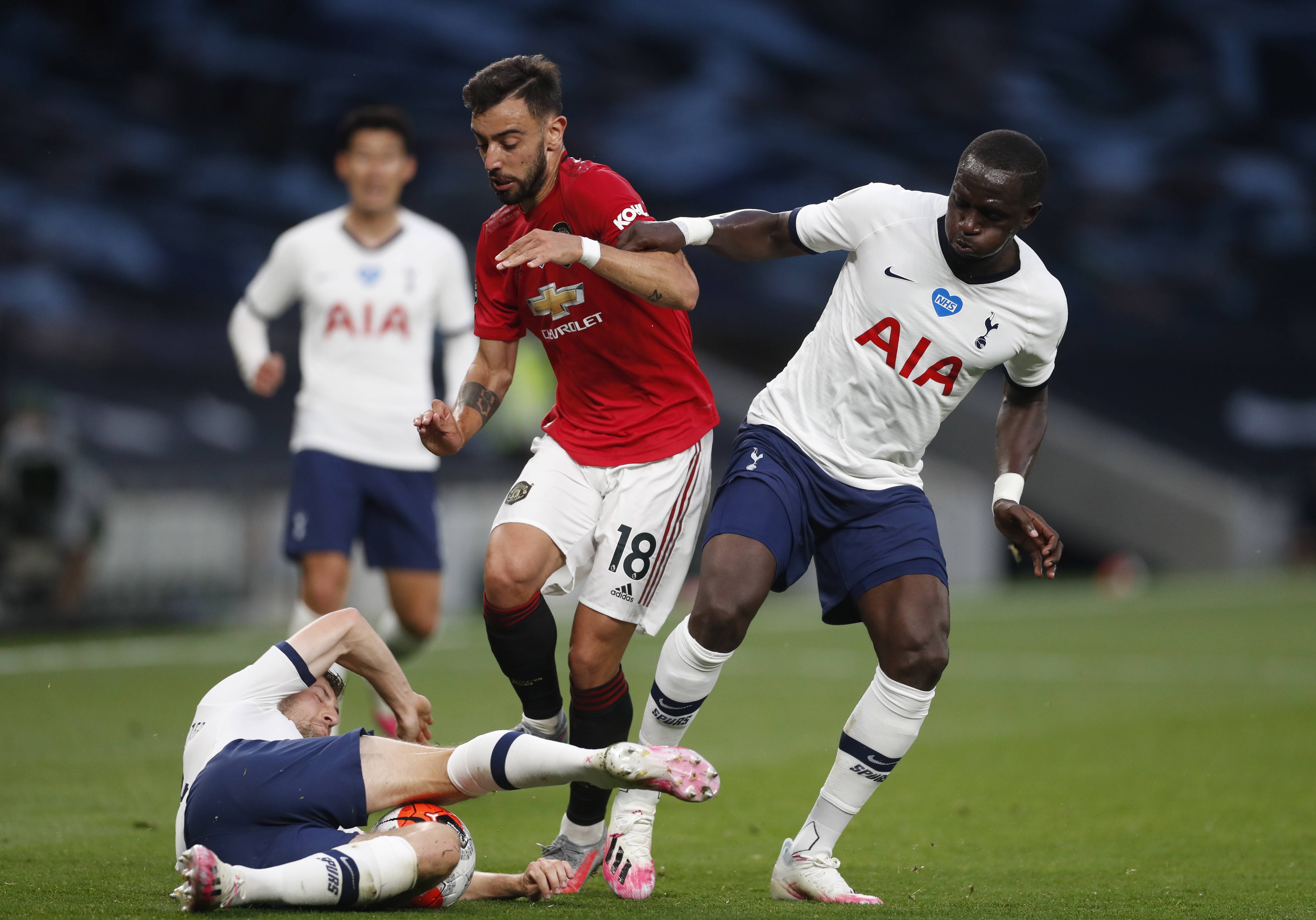 将为游客提 将为游客提