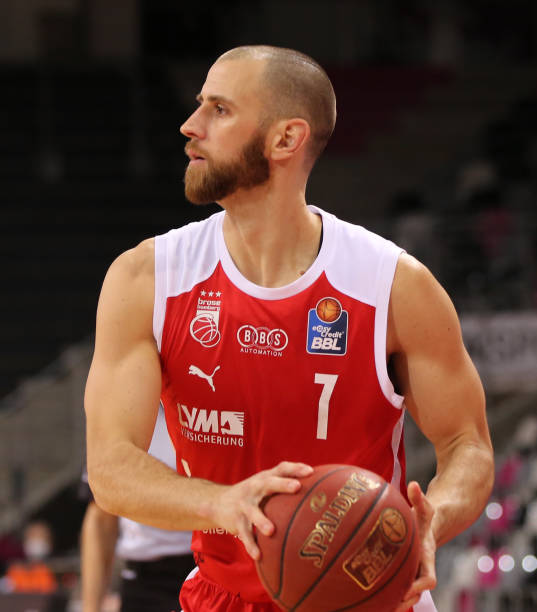 埃基蒂克的 埃基蒂克的