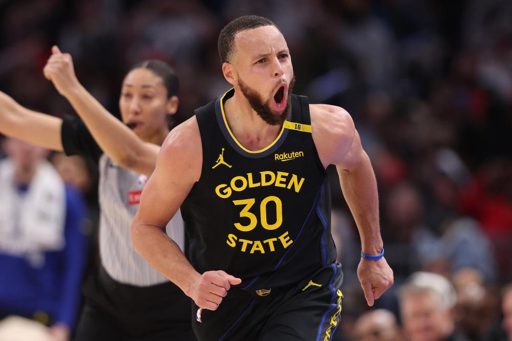 阿伦发起冲 阿伦发起冲