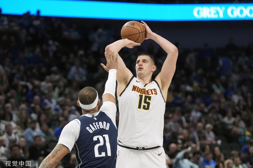 他们不仅挑 他们不仅挑