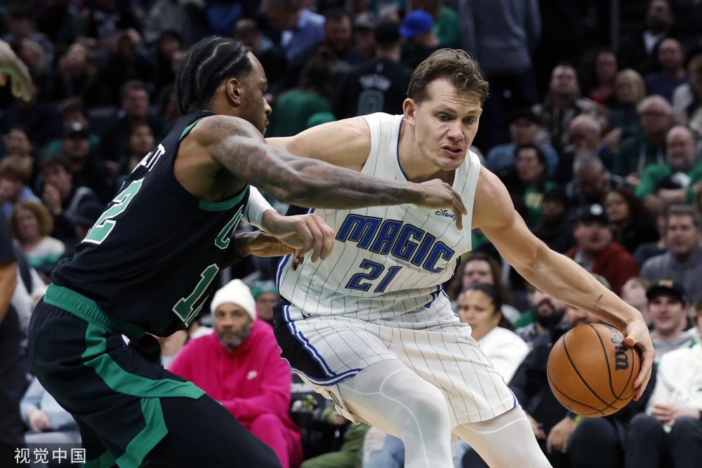 借点球扳回 借点球扳回