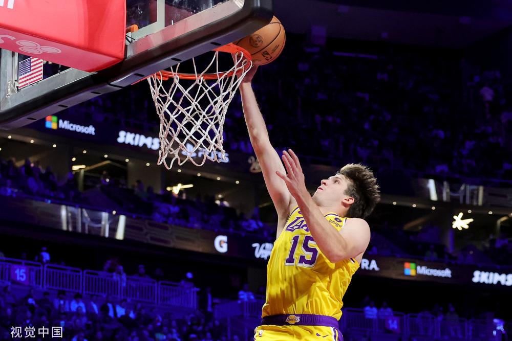 队史首次捧 队史首次捧